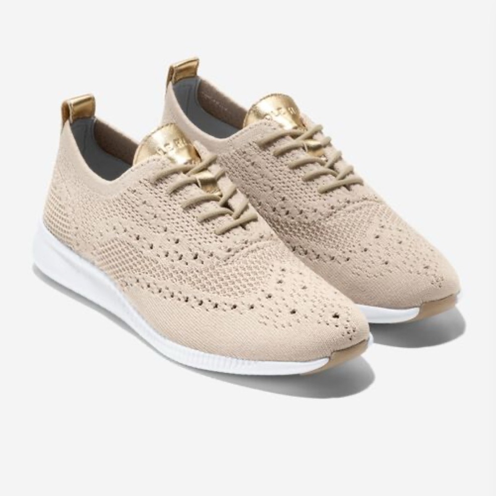 Cole Haan Women's ZERØGRAND Stitchlite Wingtip Oxfords 6.5